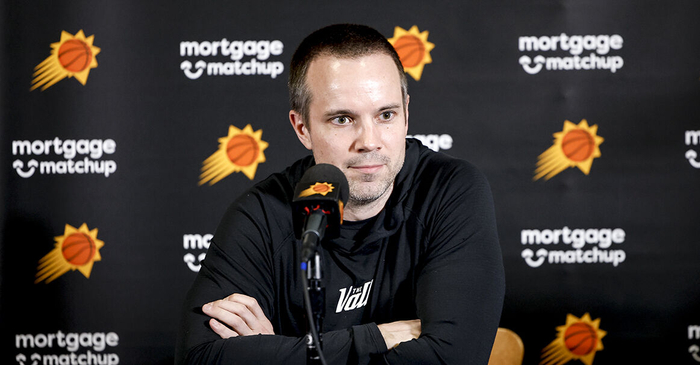 太阳主帅谈9人轮换：我们必须选择最合适的球员|乔丹-奥特|北京|菲尼克斯太阳队|休斯敦火箭队|NBA常规赛_新浪体育_新浪新闻